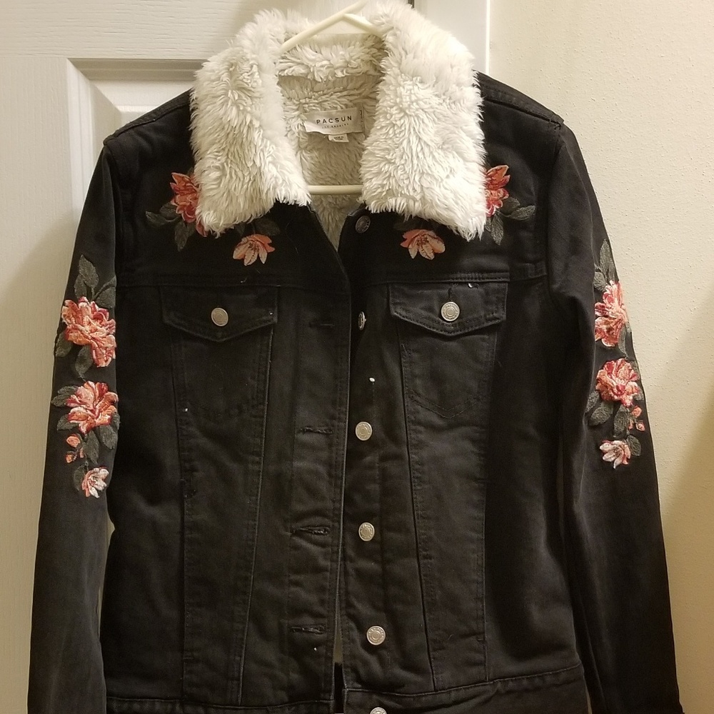 Pacsun denim sherpa lined jacket
